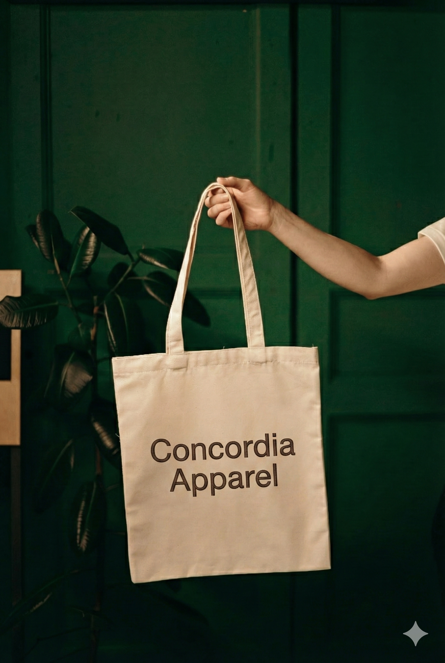 Minimal tote